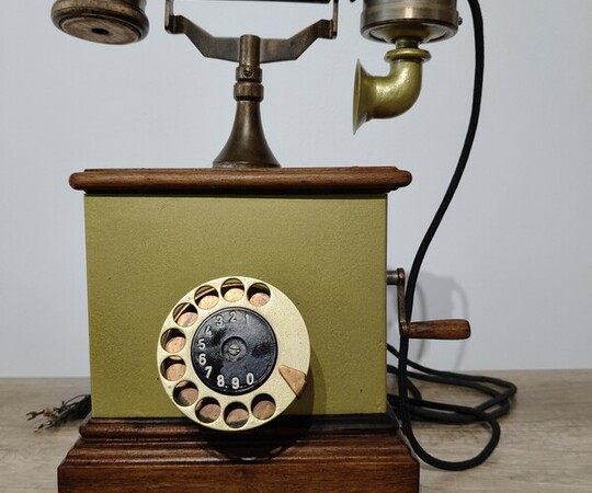 Sprzedam zabytkowy, telefon stacjonarny firmy Simens z 