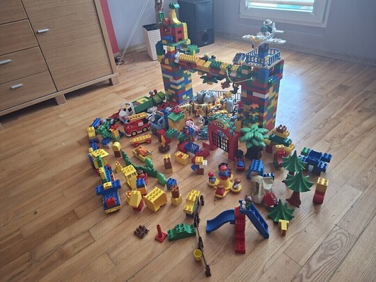 Sprzedam używane Lego Duplo, różne zestawy, w tym m. in. 