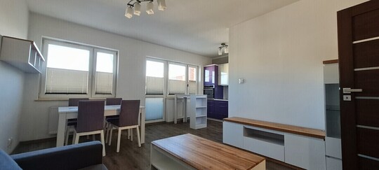 Przytulne, nowoczesne 2 pokoje z dużym balkonem &ndash; 
