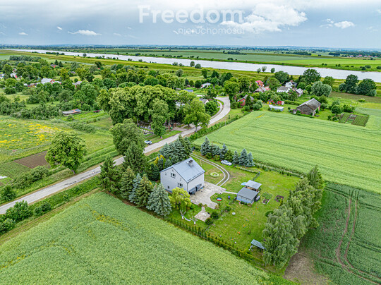 FREEDOM NIERUCHOMOŚCI Sprzedam dom - Tczew. Na sprzedaż 