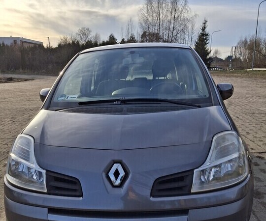 Witam. Sprzedam auto miejskie Renault Modus. Rocznik 2009. 