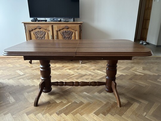 Sprzedam ławę, stan bardzo dobry, mebel zadbany Materiał: 