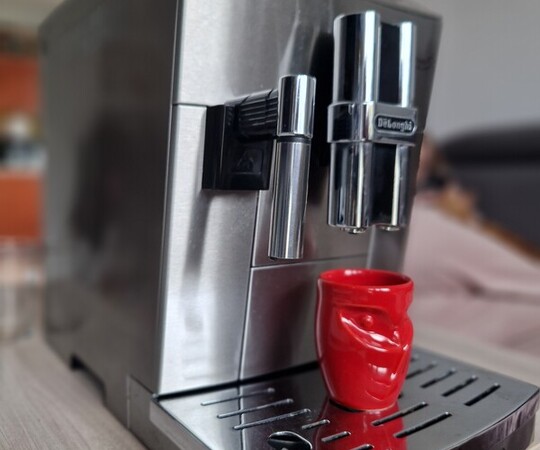 Sprzedam automatyczny ekspres De'Longhi PrimaDonna S 