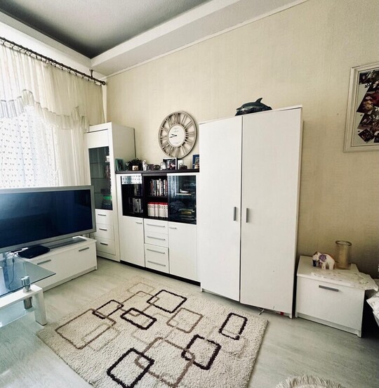 Komplet mebli do salonu lub pokoju razem telewizorem ! 