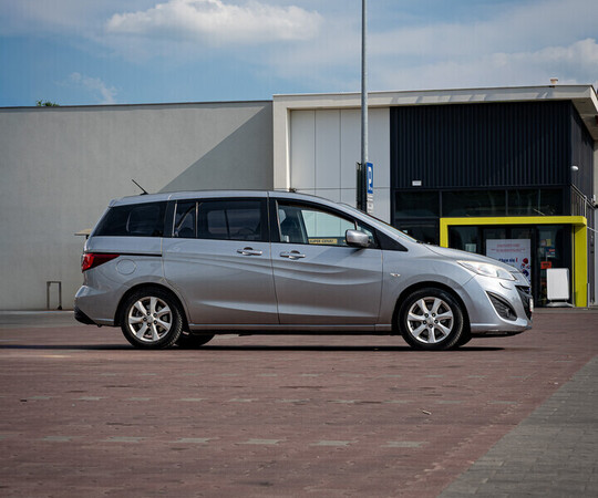 MAZDA 5 &ndash; ogłoszenie prywatne Sprzedam 7 osobową 