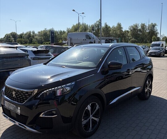 Sprzedam samochód Peugeot 3008 Allure Pack kolor czarny 