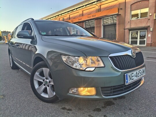 SKODA SUPERB Silnik : 2.0 140KM Wersja : EXCLUSIVE 