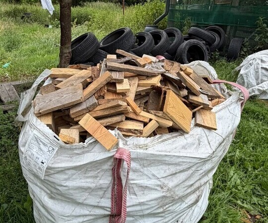 Sprzedam drzewo rozpałkowe w spakowane w big. .gotowe do 
