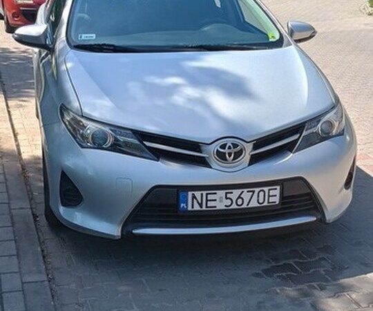 Toyota Auris II 