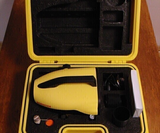 Niwelator elektroniczny - kodowy LEICA SPRINTER 150M 