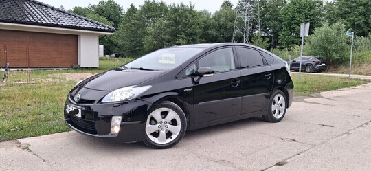 Sprzedam Toyota Prius 3 1.8 139KM Hybrid 2009r. 