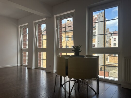 Elbląg, Stare Miasto. Przytulna kawalerka, open space (30 