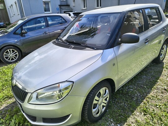 Sprzedam Skoda Fabia II hatchback Active 1,2/44kW rocznik 