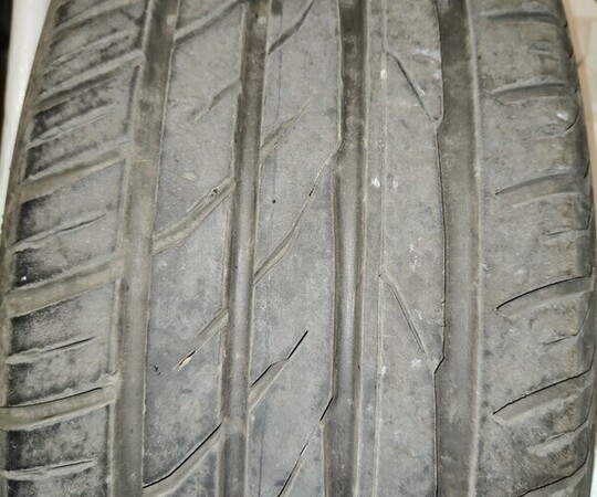 Opony 205x60x16 