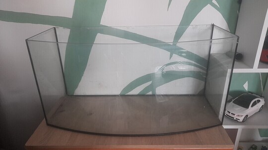 Sprzedam Akwarium 110l prostokątne z szybą panoramiczną 