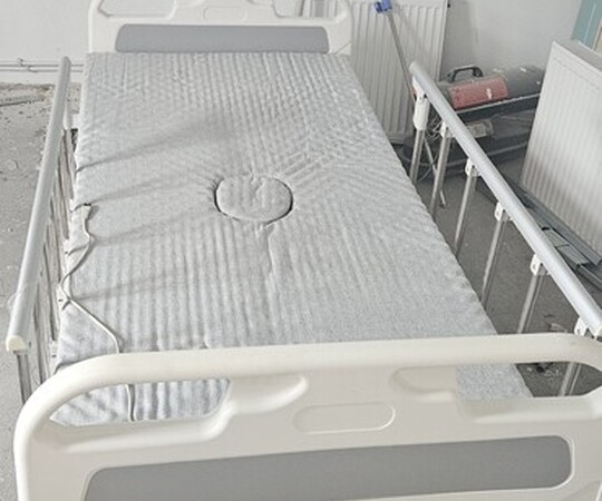 Oddam łóżko rehabilitacyjne za kawę do ekspresu. Łóżko 100 