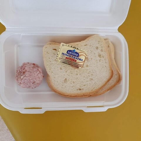 Kulka mocy i zupa kisiel, czyli szpital od kuchni