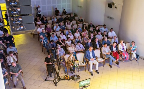 Portowa debata, która do wyborów nic nie zmieni  (okiem naczelnego) 