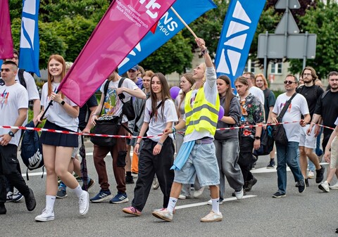 Studenci z kluczami do miasta