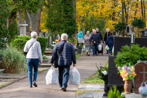 Elblążanie szykują się na 1 i 2 listopada