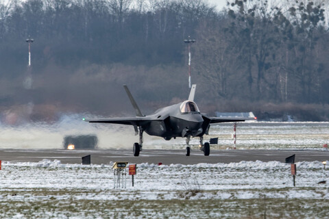 F-35 w obiektywie