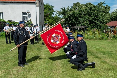 Strażacy ochotnicy z Łęcza mają swój sztandar
