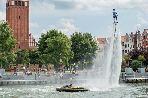 Na rzece sporo się dzieje