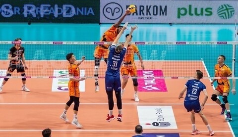 Pięć setów na inaugurację Plusligi w Elblągu