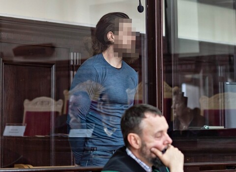 Skok na jubilera. To te cechy miały zdradzić oskarżonego