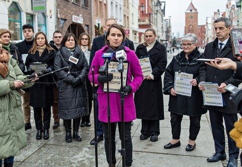 Zbierali podpisy za refundacją in vitro