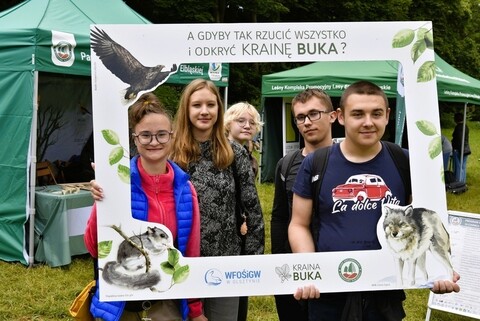 Świętowanie w Krainie Buka