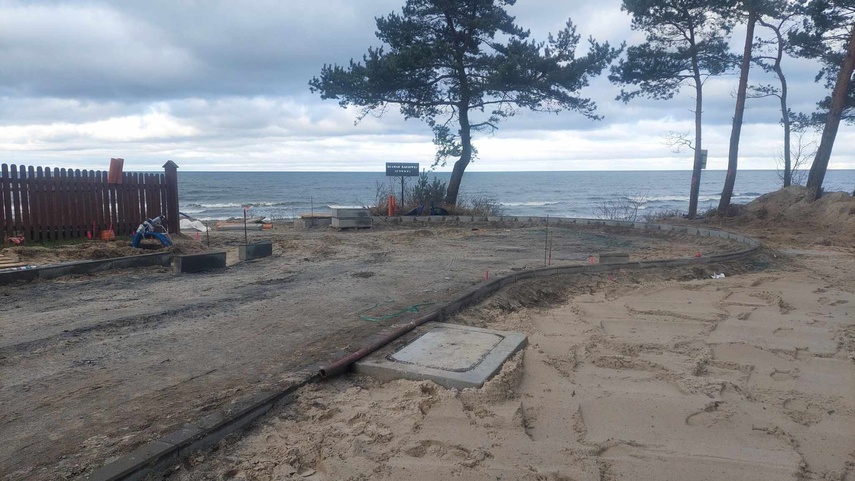 Tak zmieniają się zejścia na plażę w Stegnie