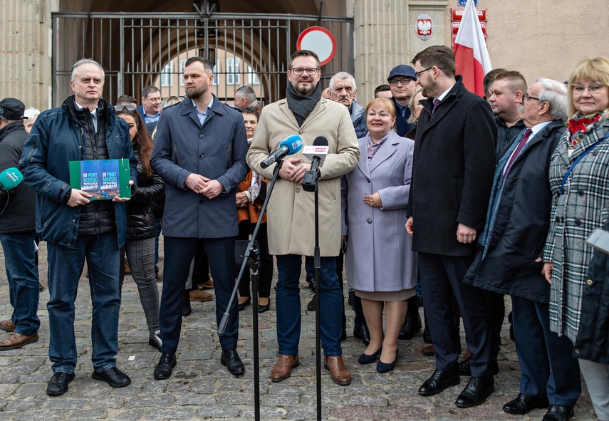„Proponujemy port państwowy o strategicznym znaczeniu dla gospodarki”