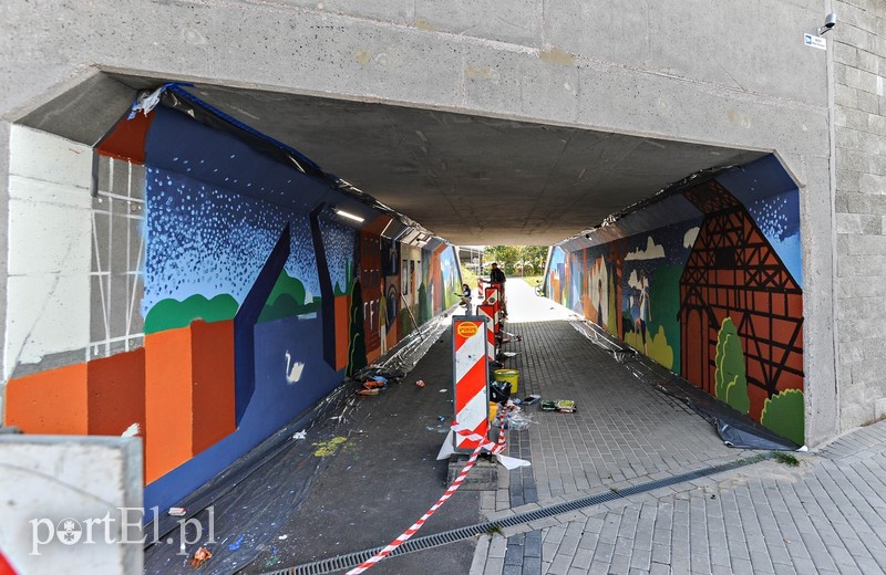 Nowy mural w mieście 