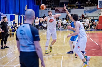 >Basketball Elbląg już w finale baraży o II ligę!