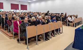 >Medyczna i społeczna inauguracja