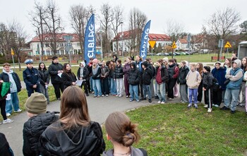 >Na hulajnogę i rower załóż kask!