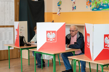 >Elblążanie wybierają prezydenta i radnych