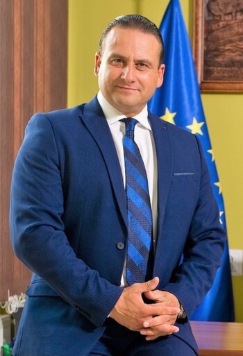 >Rafał Ryszczuk szefem regionu warmińsko-mazurskiego i członkiem Rady Krajowej partii Polska 2050  