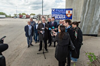 >Zbiórka zakończona, głosy policzone