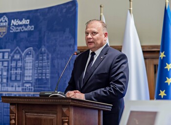 >Warszawa przyjechała w teren. Posłowie na Żuławach