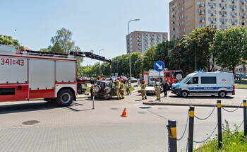 >Awaria przyczyną dachowania