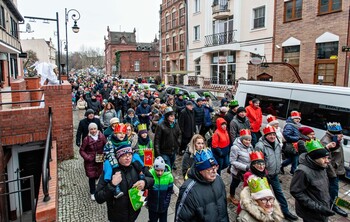 >Trzej królowie przemaszerowali przez Elbląg