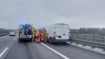 >Kolizje na Piłsudskiego i obwodnicy