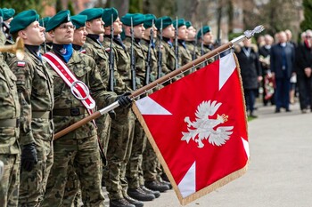 >Podwójnie bolesna rocznica