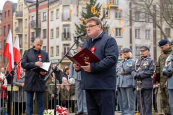 >Elblążanie uczcili 105. rocznicę odzyskania niepodległości