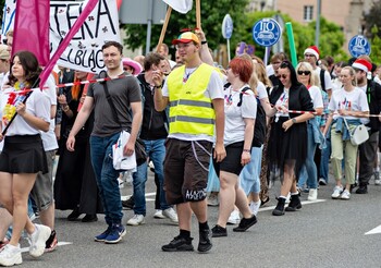 >Studenci z kluczami do miasta