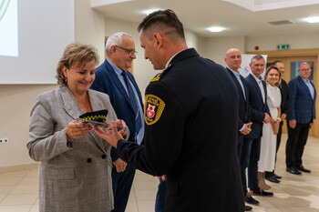 >Ćwierć wieku na straży