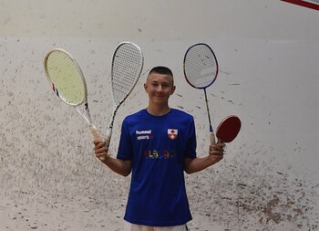 >Kacper Serniak jedzie na Mistrzostwa Świata