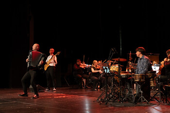 >Niezapomniany koncert z Marcinem Wyrostkiem i EOK 
